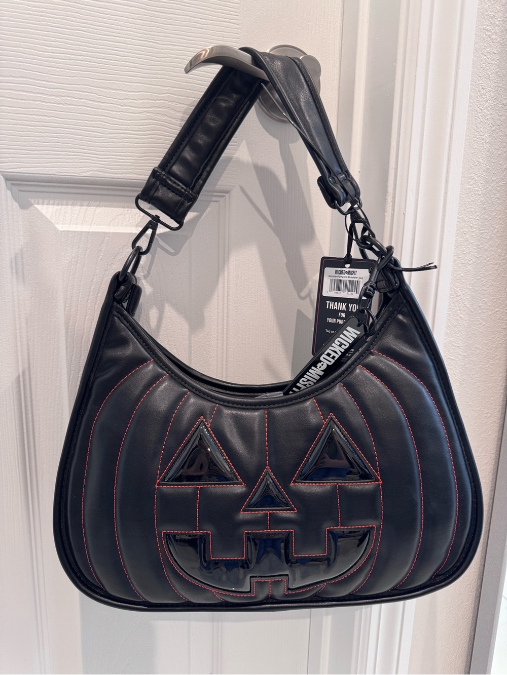 Wicked Misfit Halloween Pumpkin Quilted Bag - with Orange stitching - Picture 2 of 4
